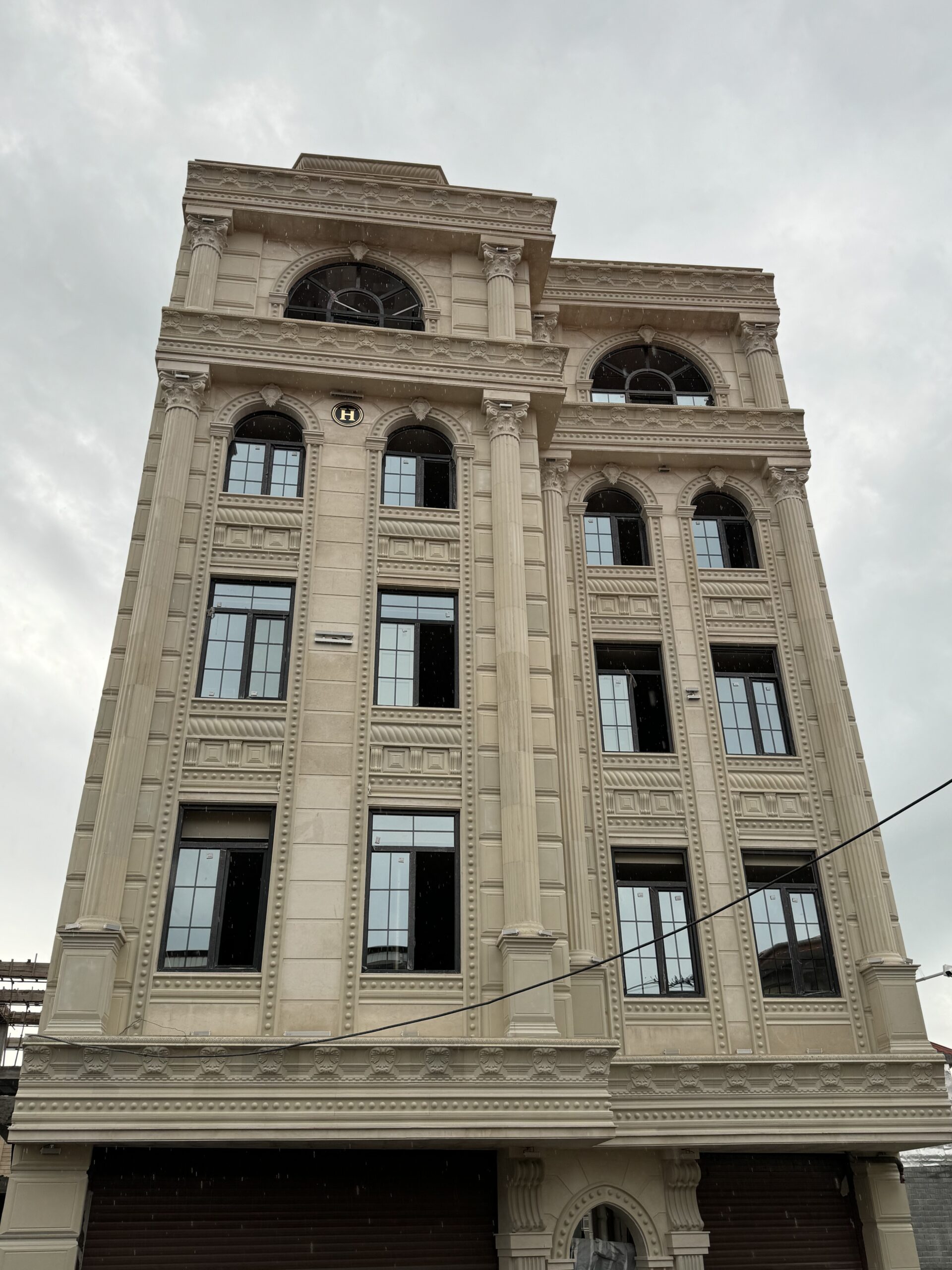 آپارتمان کلاسیک لنگرود