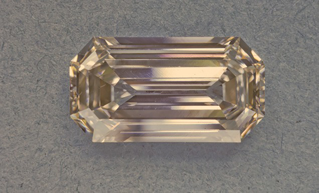 THE UNCLE SAM DIAMOND(سنگ طبیعی)